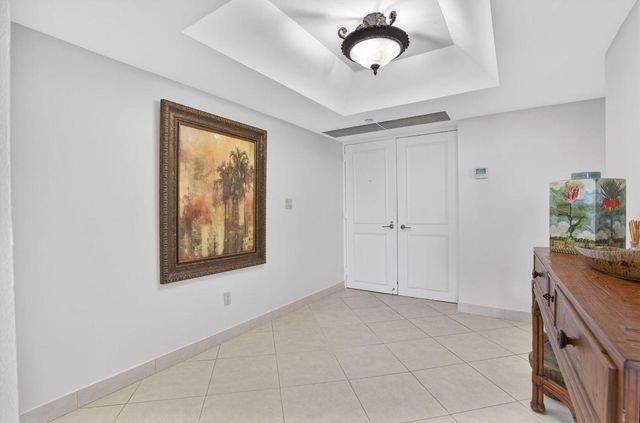 5080 N Ocean Drive 20c, Singer Island, FL 33404