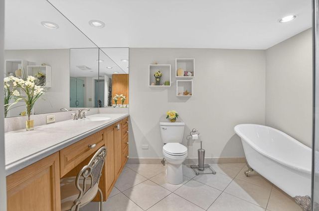 5080 N Ocean Drive 20c, Singer Island, FL 33404