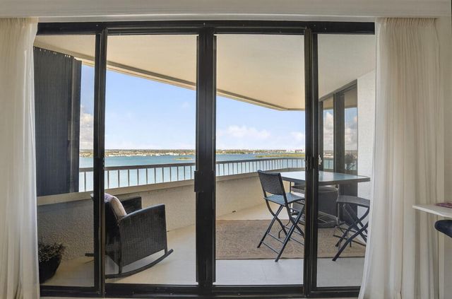 5080 N Ocean Drive 20c, Singer Island, FL 33404