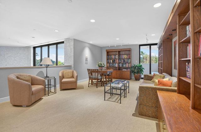 5080 N Ocean Drive 20c, Singer Island, FL 33404