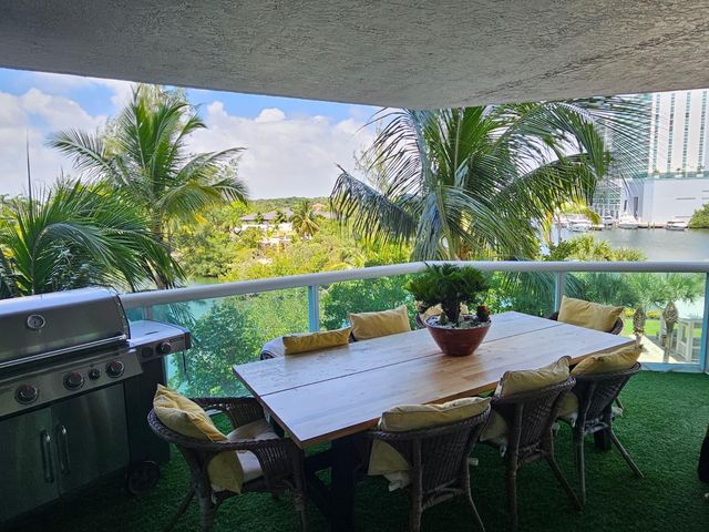 16500 Collins Avenue 356, Sunny Isles Beach, FL 33160