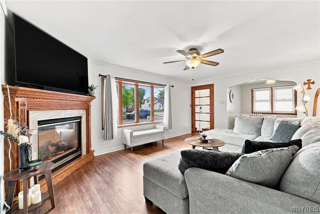 1218 96th Street, Niagara Falls, NY 14304