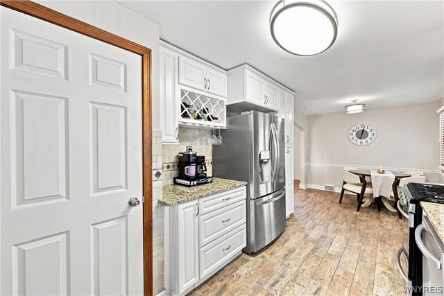 1218 96th Street, Niagara Falls, NY 14304