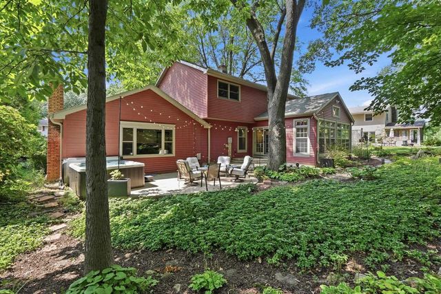 6201 Indian Mound Drive, Mcfarland, WI 53558