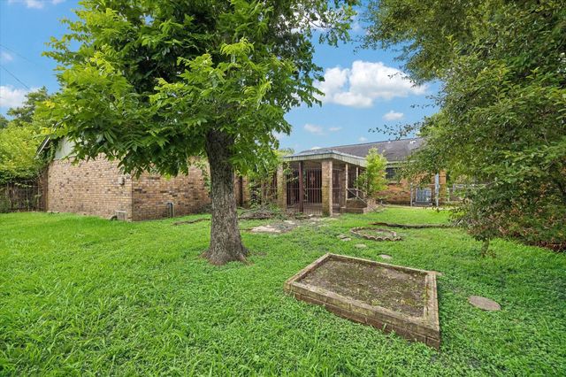 5711 Pardee Street, Houston, TX 77026