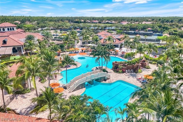 9590 Trevi CT 5334, Naples, FL 34113