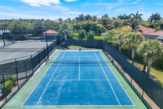 9590 Trevi CT 5334, Naples, FL 34113