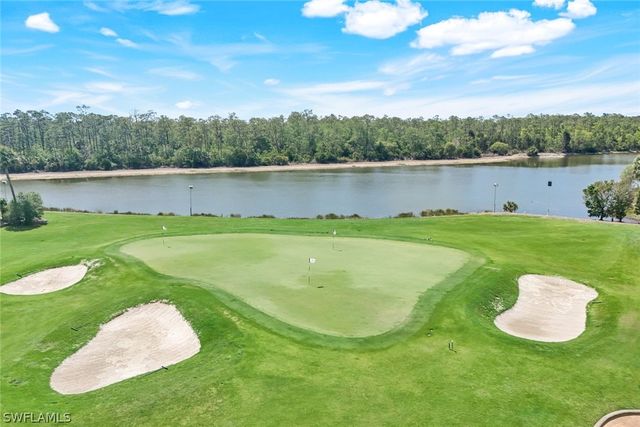 9590 Trevi CT 5334, Naples, FL 34113