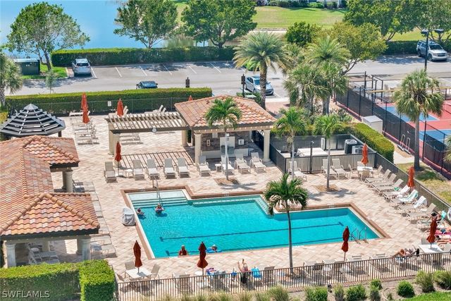 9590 Trevi CT 5334, Naples, FL 34113