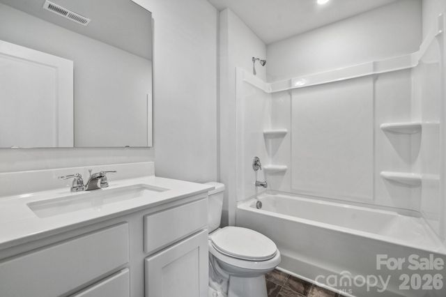 3123 29th Avenue NE, Hickory, NC 28601