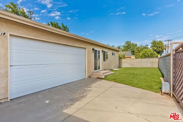 17322 Martha Street, Los Angeles, CA 91316