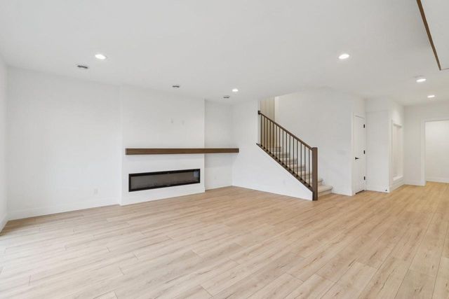 1200 Winn Drive, Waunakee, WI 53597