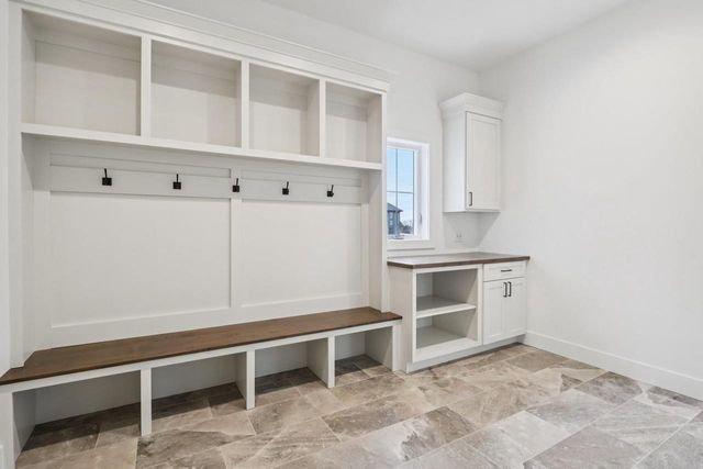 1200 Winn Drive, Waunakee, WI 53597