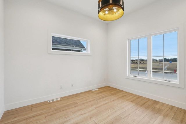 1200 Winn Drive, Waunakee, WI 53597