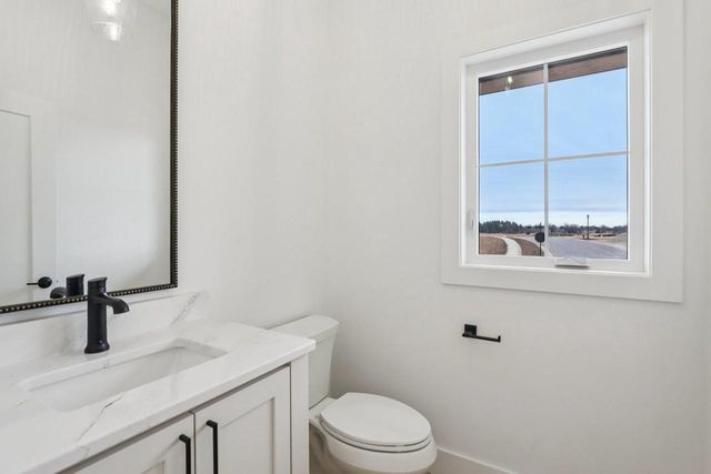 1200 Winn Drive, Waunakee, WI 53597