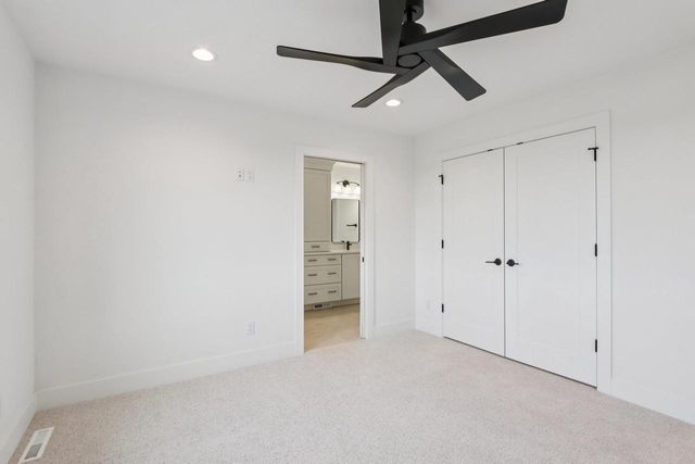 1200 Winn Drive, Waunakee, WI 53597