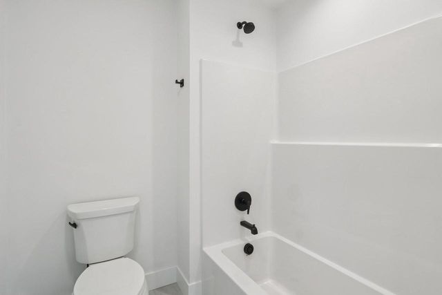 1200 Winn Drive, Waunakee, WI 53597