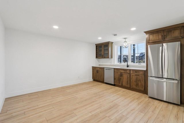 1200 Winn Drive, Waunakee, WI 53597