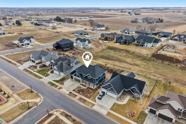 1200 Winn Drive, Waunakee, WI 53597