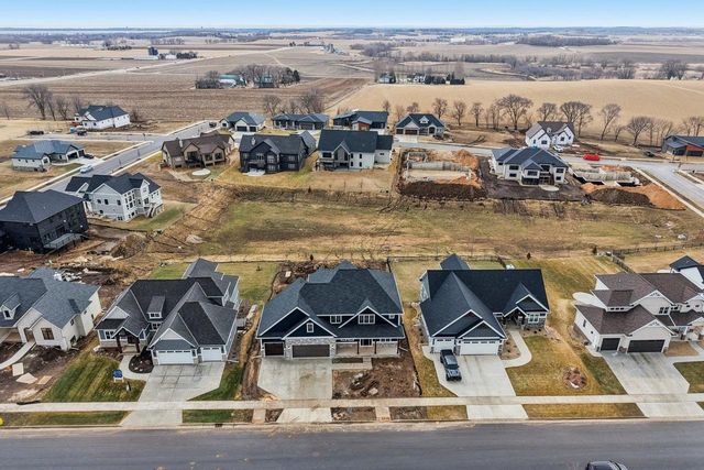 1200 Winn Drive, Waunakee, WI 53597