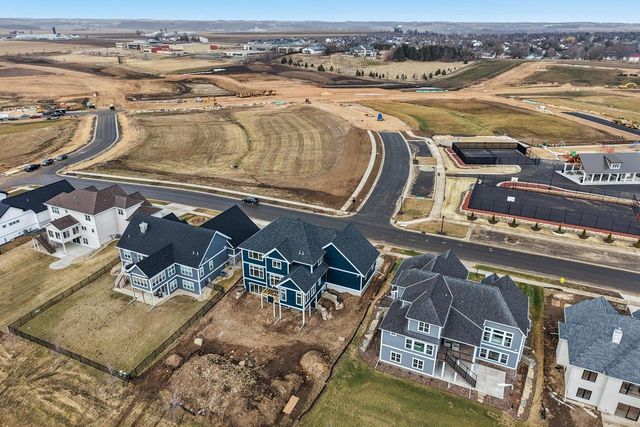 1200 Winn Drive, Waunakee, WI 53597