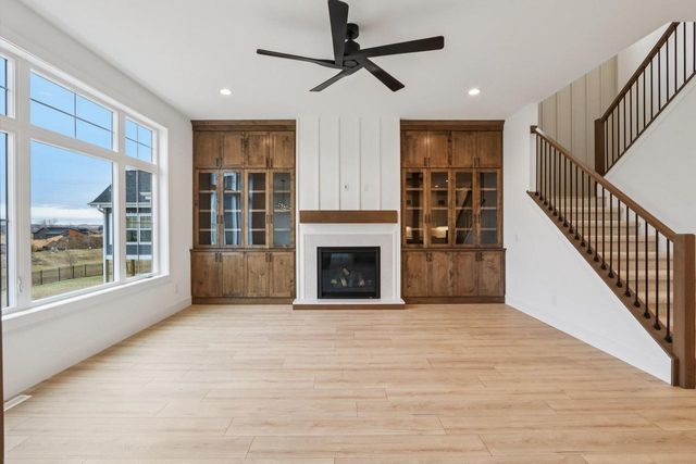 1200 Winn Drive, Waunakee, WI 53597