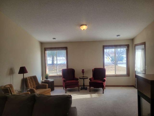 7946 Prairie Creek Lane NE, Otsego, MN 55330