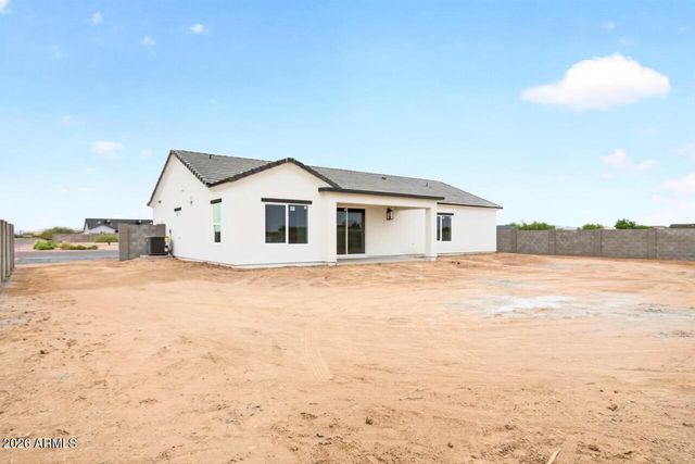 13054 S San Simon Road, Arizona City, AZ 85123