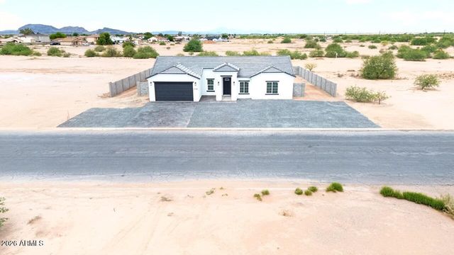 13054 S San Simon Road, Arizona City, AZ 85123