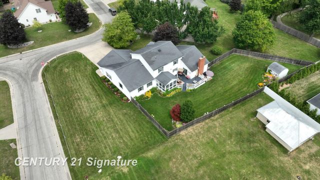 4407 Spurwood Drive, Saginaw Twp, MI 48603