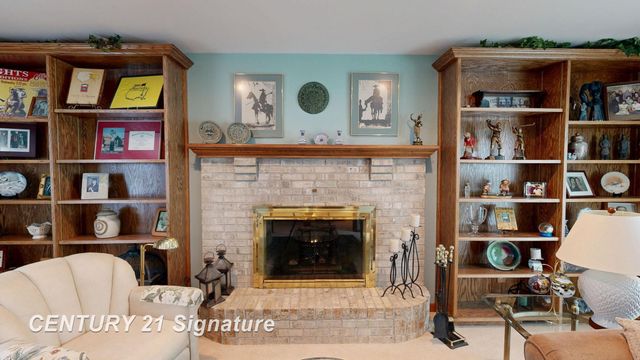4407 Spurwood Drive, Saginaw Twp, MI 48603