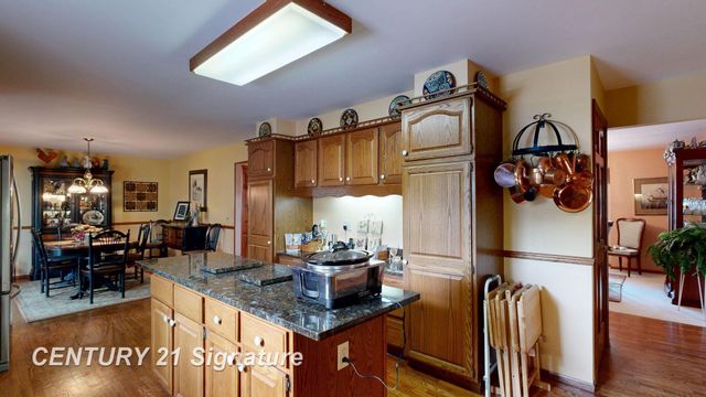 4407 Spurwood Drive, Saginaw Twp, MI 48603