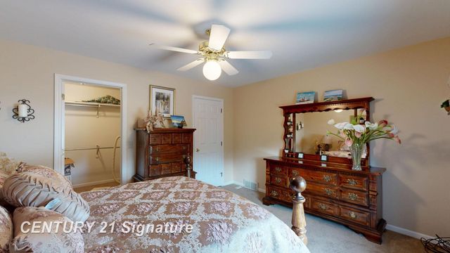 4407 Spurwood Drive, Saginaw Twp, MI 48603