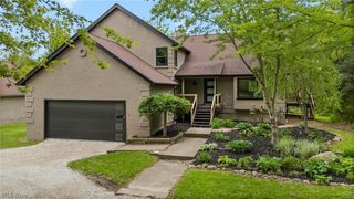2203 S Medina Line Road, Wadsworth, OH 44281