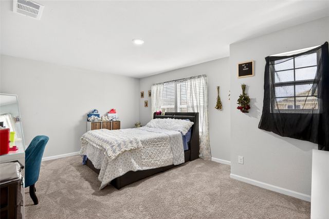 821 Sugartree Drive, Cleburne, TX 76031