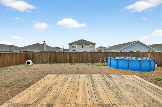 821 Sugartree Drive, Cleburne, TX 76031