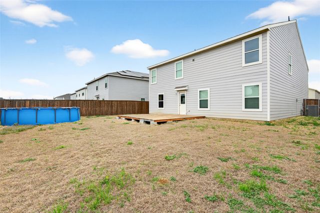 821 Sugartree Drive, Cleburne, TX 76031