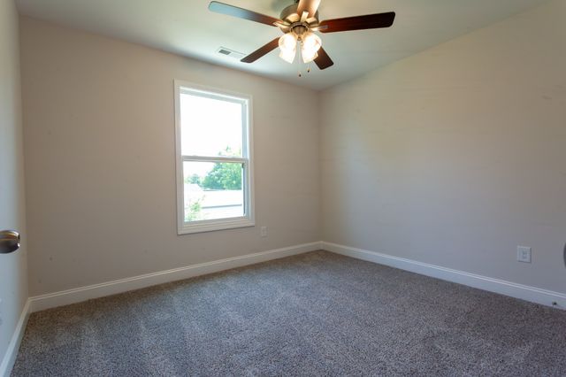 547 Charleston Cove Way, Clarksville, TN 37043