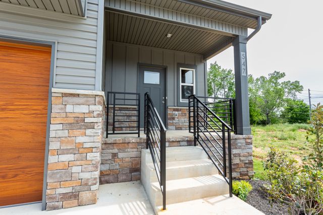 547 Charleston Cove Way, Clarksville, TN 37043