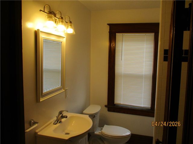 221 Hazelwood, Rochester, NY 14609