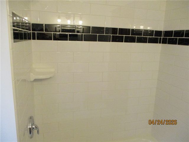 221 Hazelwood, Rochester, NY 14609