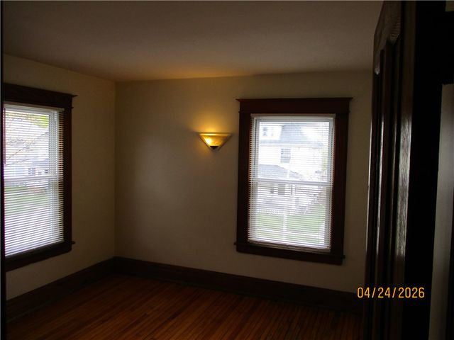 221 Hazelwood, Rochester, NY 14609