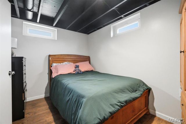 1528 Ville Rosa Lane, Hazelwood, MO 63042