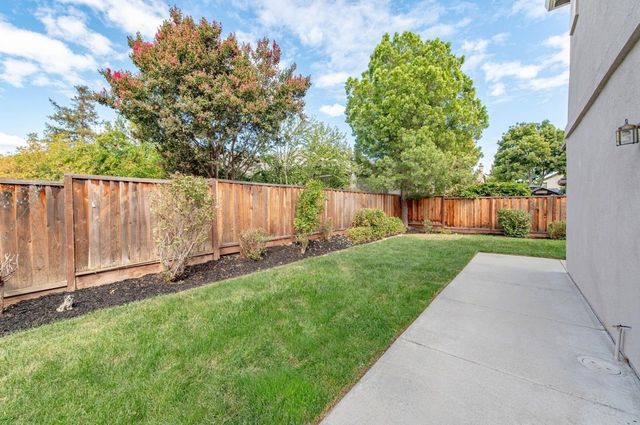 5740 Woodrose Way, Livermore, CA 94551