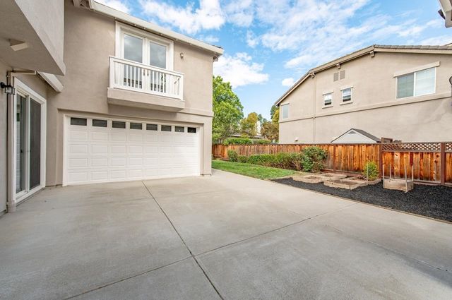 5740 Woodrose Way, Livermore, CA 94551