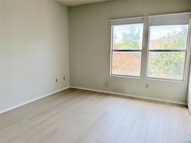 12166 Metric BLVD 250, Austin, TX 78758