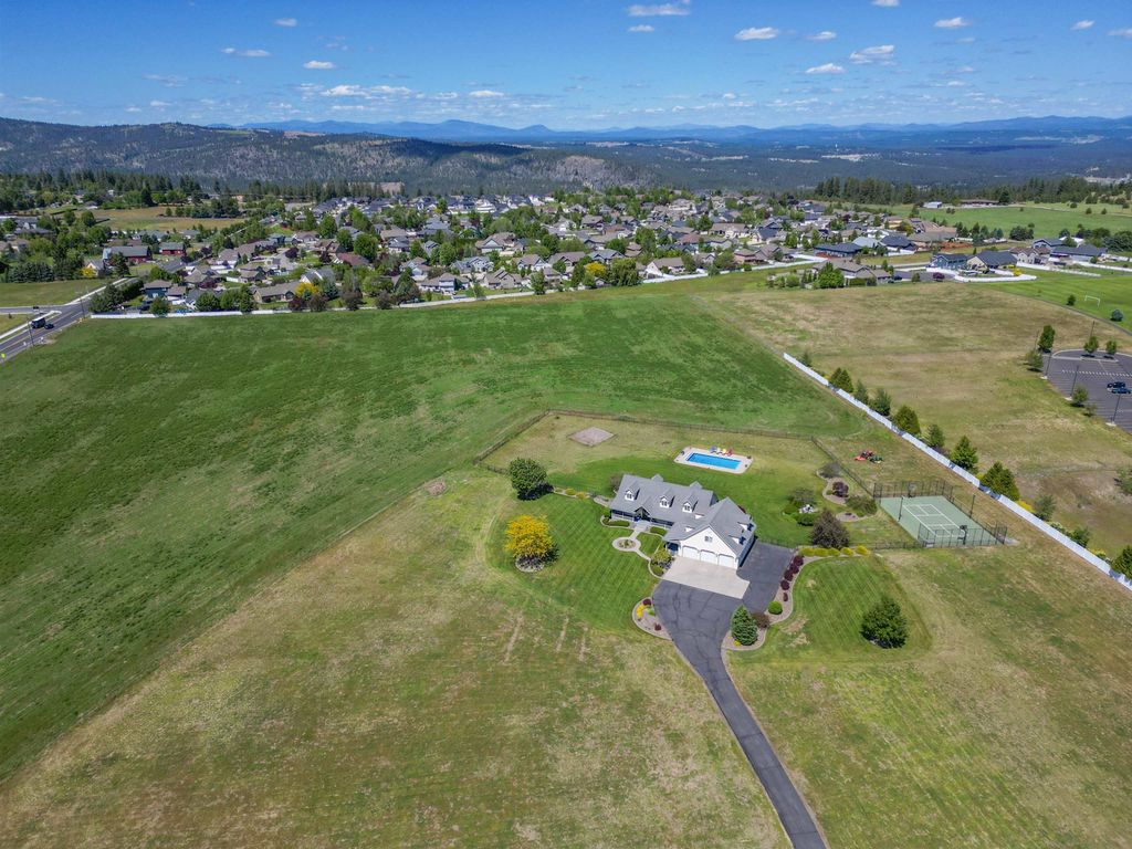 2804 W Johannsen Rd, Spokane, WA 99208 photo 43