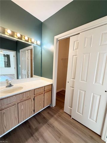 216 Fireweed CT, Chesapeake, VA 23320