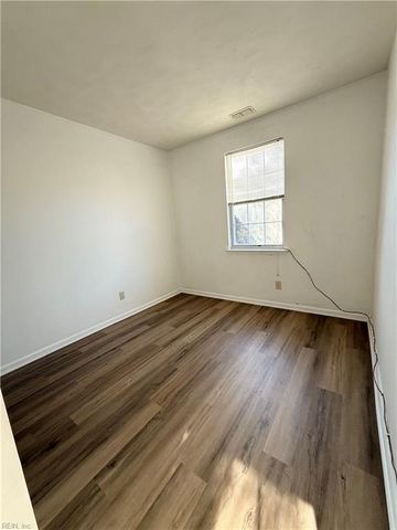 216 Fireweed CT, Chesapeake, VA 23320