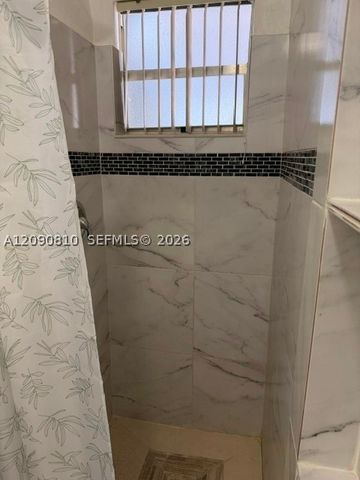2080 Arcadia Dr A, Miramar, FL 33023